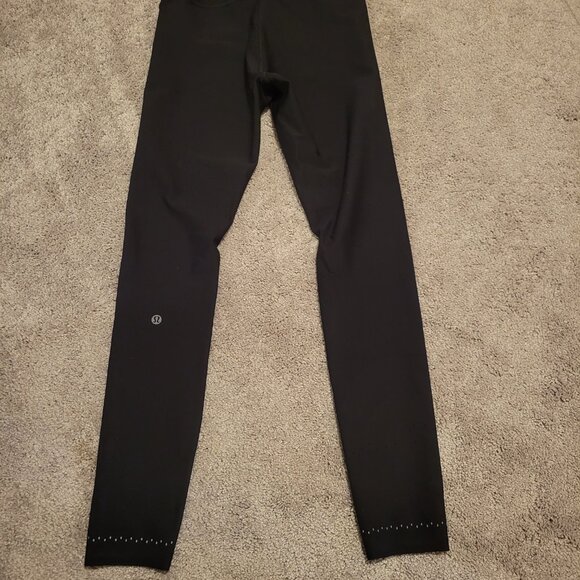 Lululemon SenseKnit Leggings size 8 - Picture 2 of 3